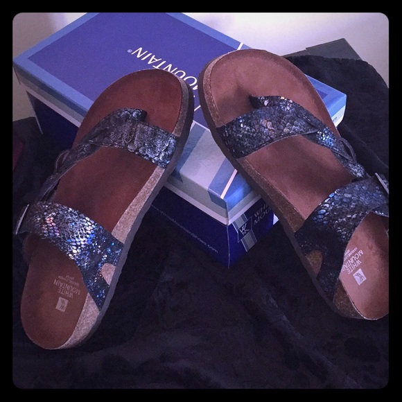 white mountain honor sandals